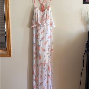 Xhilaration MAXI DRESS women’s medium boho feather